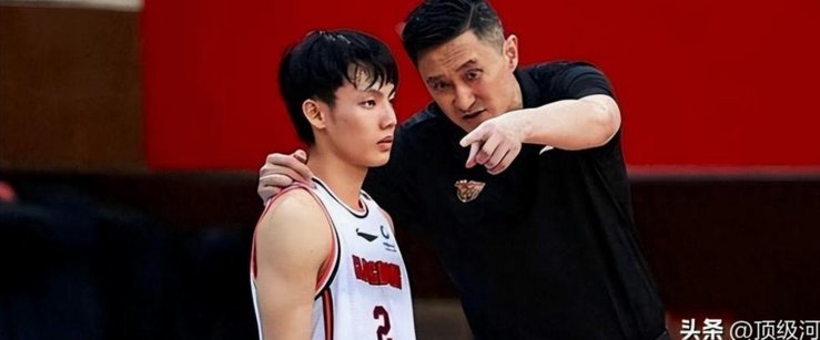 队长赖斯！亚当斯之后 英格兰大赛迎第二位阿森纳队长