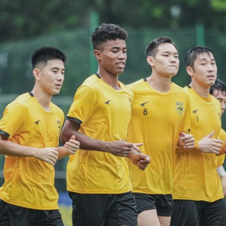 广州豹连胜巩固冲超地位 小将黄晟豪闪耀全场获赞