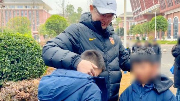 嗨球青训：复刻孙继海的成长之路