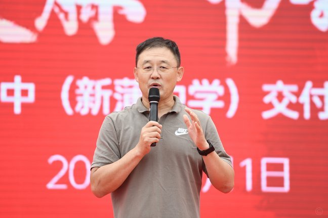嗨球是传统青训，基本上是重复孙继海的学球过程