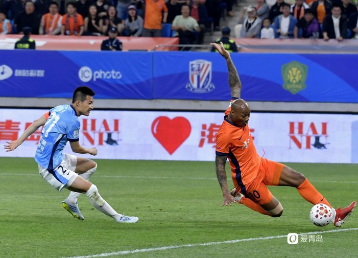 英博2-1海牛，斯坦丘、罗竞建功，叶博亚破门难救主