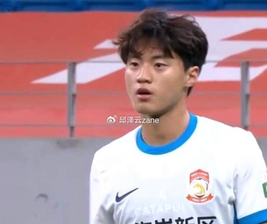 杨希2026年能否迎来海外新篇章？